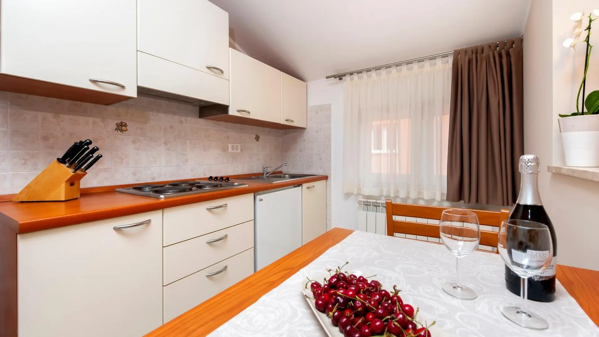 רוביני Apartments Martina קרואטיה